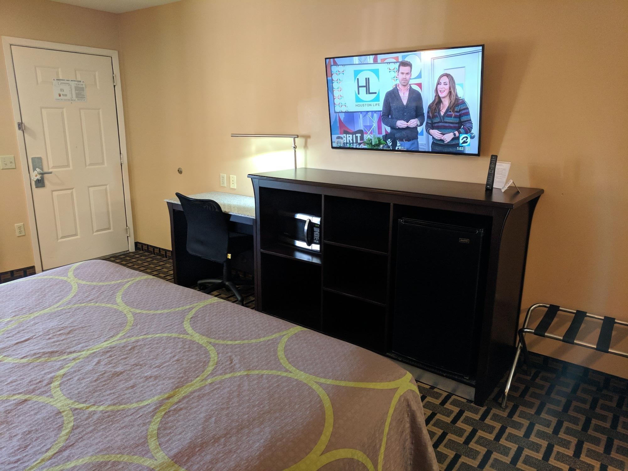 Super 8 By Wyndham Houston/Willowbrook Hwy 249 Ngoại thất bức ảnh