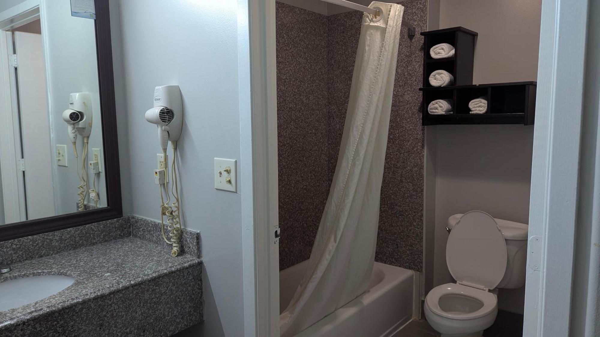 Super 8 By Wyndham Houston/Willowbrook Hwy 249 Ngoại thất bức ảnh