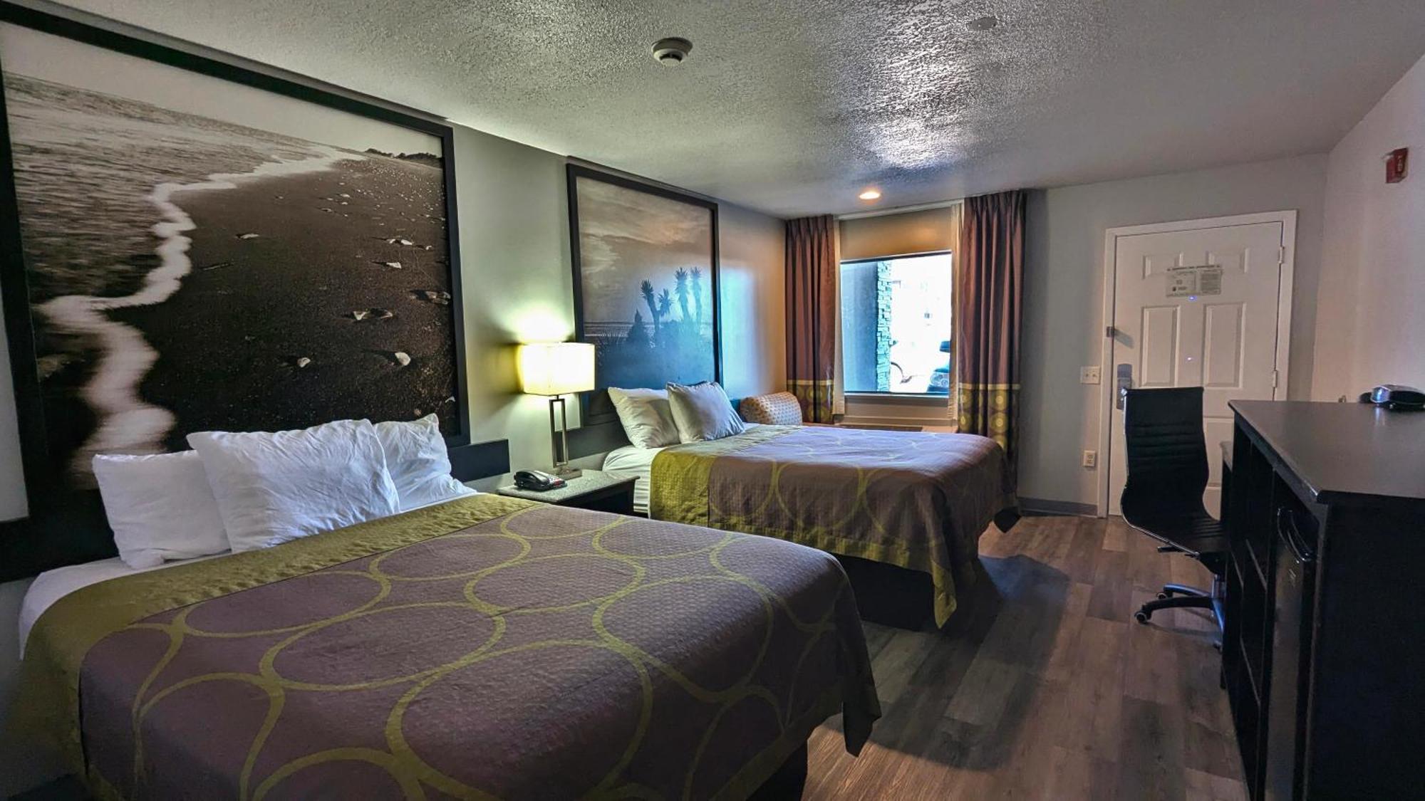 Super 8 By Wyndham Houston/Willowbrook Hwy 249 Ngoại thất bức ảnh